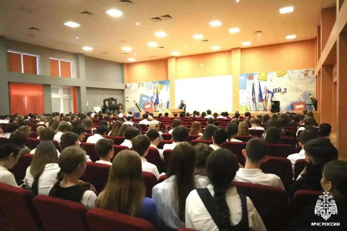 От теории к практике. Сегодня на базе Лицея № 2 прошел открытый урок, который, стал полезнее многих обычных занятий От теории к практике. Сегодня на базе Лицея № 2 прошел открытый урок, который, стал полезнее многих обычных занятий