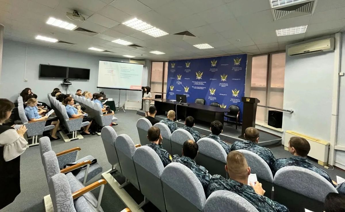 Продолжаем адресное информирование трудовых коллективов Продолжаем адресное информирование трудовых коллективов