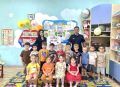 Транспортные полицейские Астрахани провели для детсадовцев игру по безопасности на железной дороге