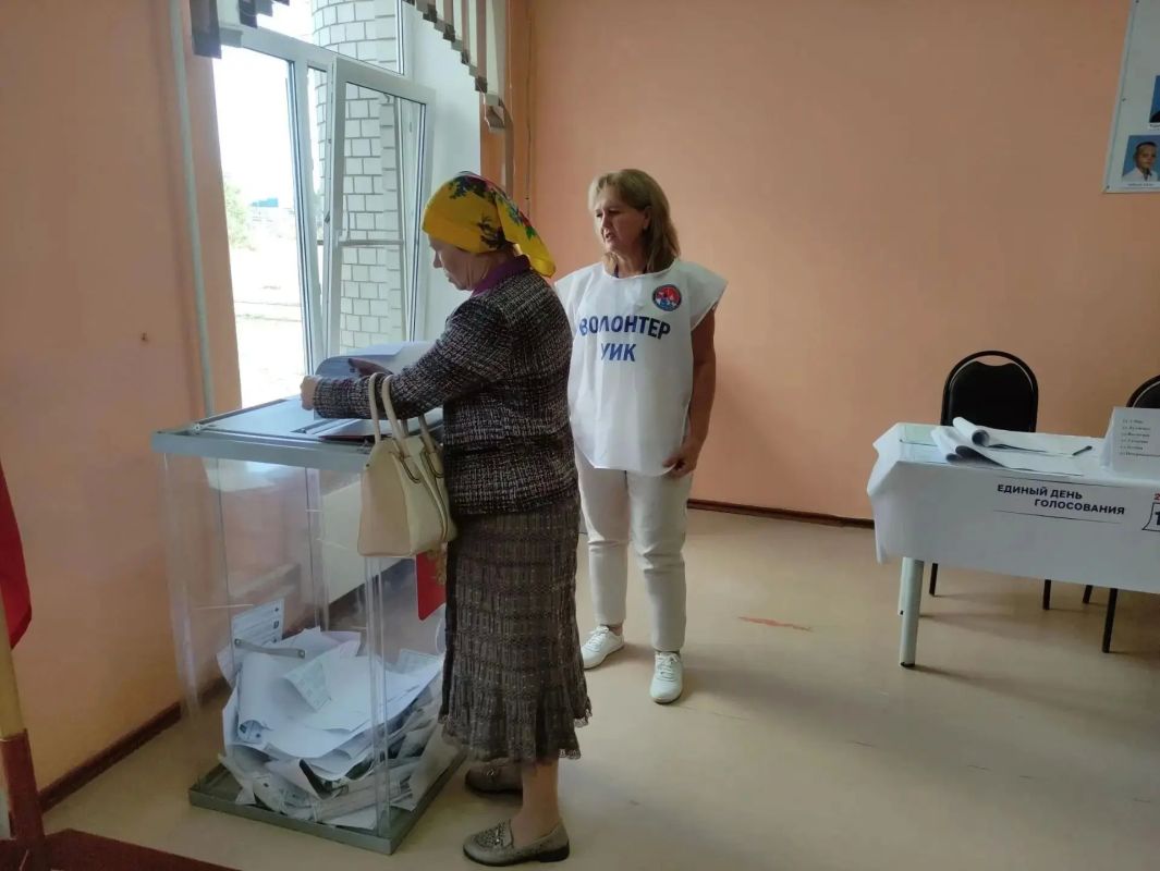 Волонтеры на участке: мы рядом! Волонтеры на участке: мы рядом!