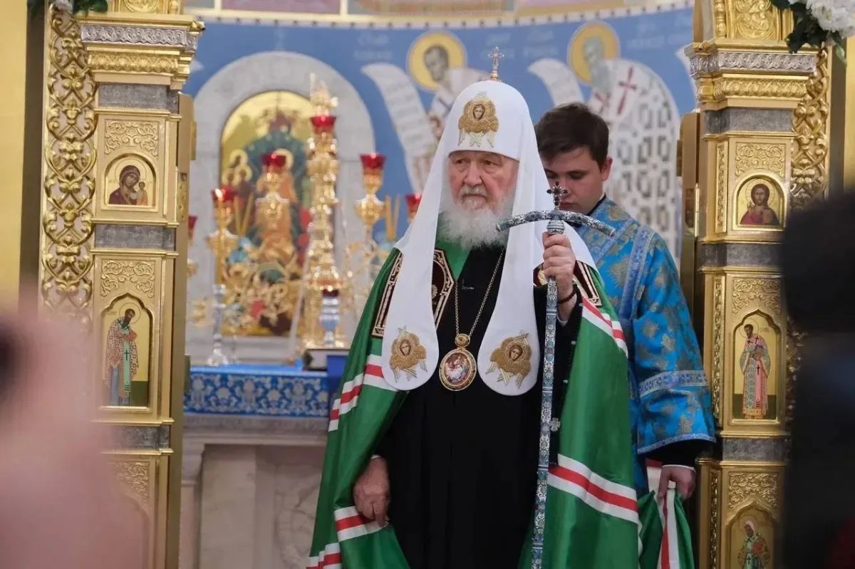 Патриарх Кирилл освятил храм Благовещения Пресвятой Богородицы Благовещенского монастыря в Астрахани Патриарх Кирилл освятил храм Благовещения Пресвятой Богородицы Благовещенского монастыря в Астрахани