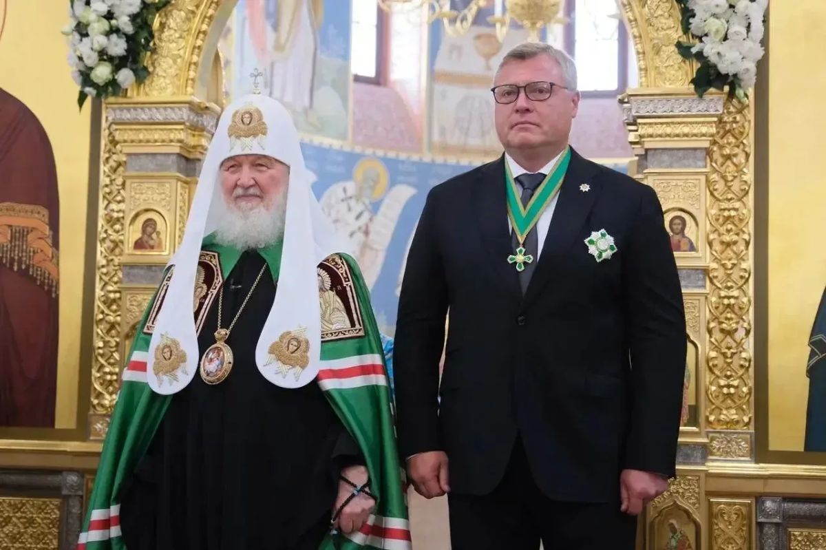 Патриарх Кирилл освятил храм Благовещения Пресвятой Богородицы Благовещенского монастыря в Астрахани Патриарх Кирилл освятил храм Благовещения Пресвятой Богородицы Благовещенского монастыря в Астрахани