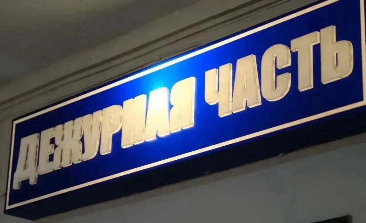 Гурман вне закона: астраханец украл из магазина сыр и шоколад