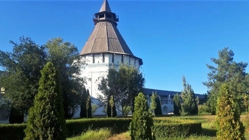 10 октября в Астраханской области до +27°