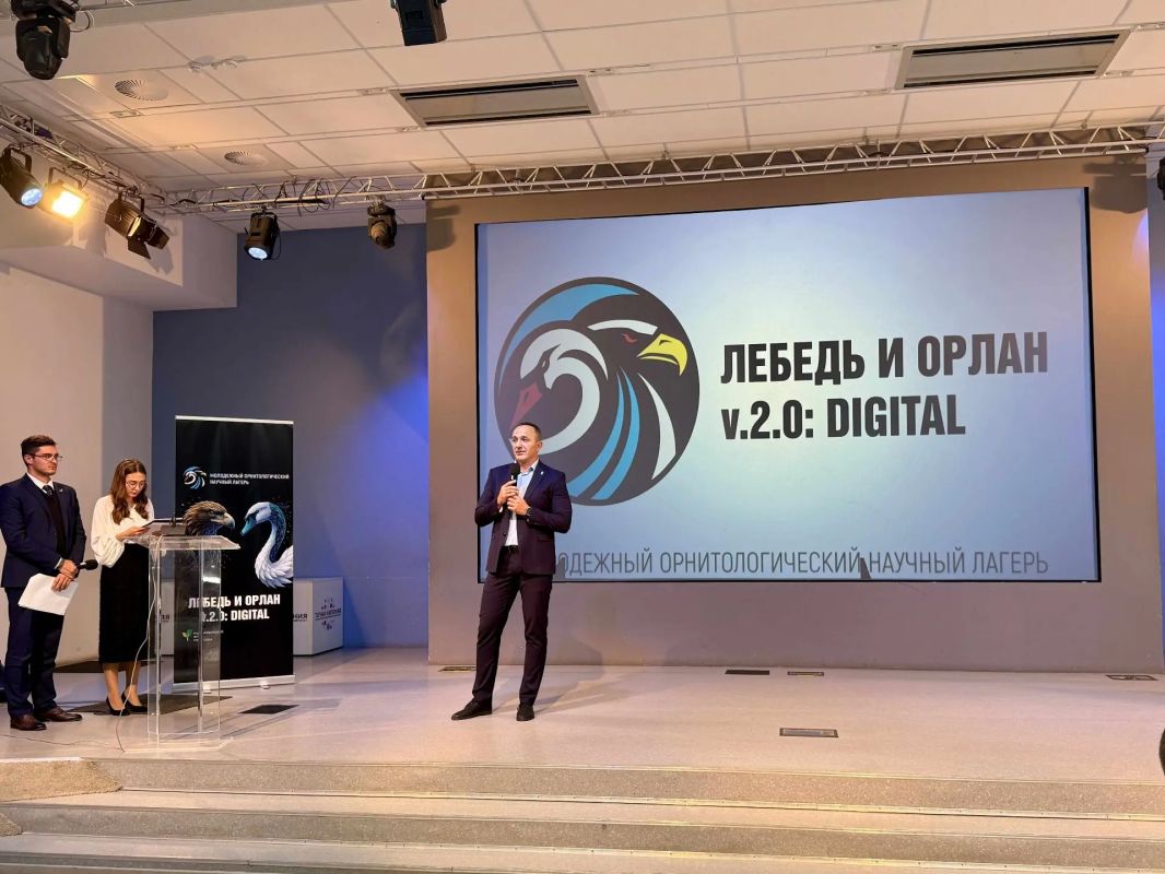 В Астраханской области состоялось открытие второго молодёжного орнитологического научного лагеря «Лебедь и Орлан v.2.0: Digital» В Астраханской области состоялось открытие второго молодёжного орнитологического научного лагеря «Лебедь и Орлан v.2.0: Digital»
