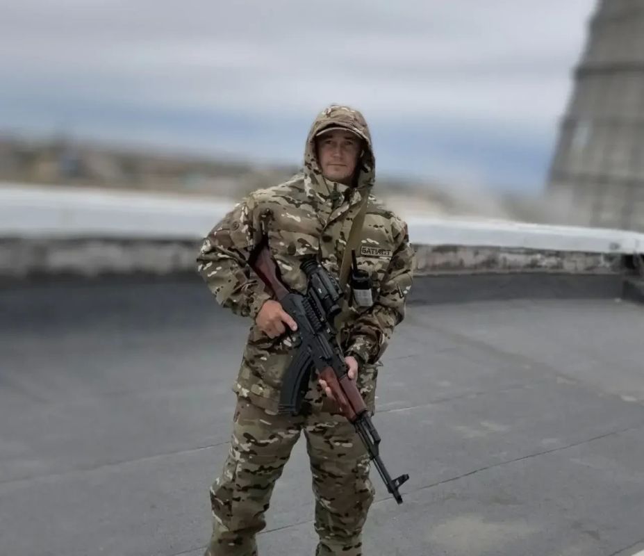 Астраханский бурильщик вступил в ряды отряда «БАРС» для защиты стратегически важных объектов