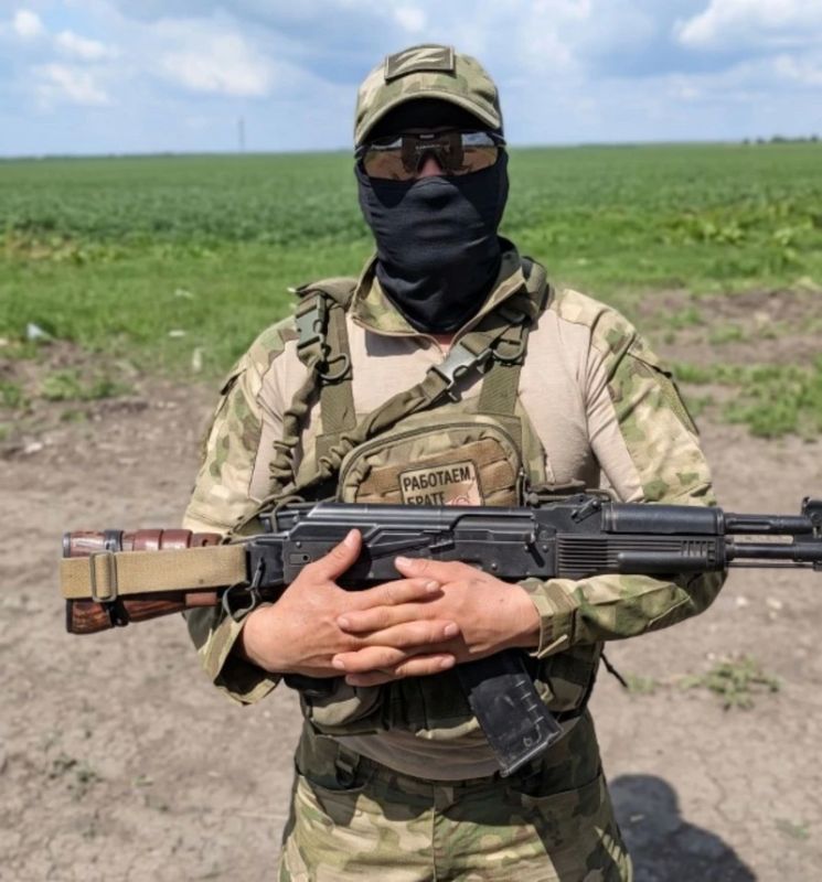 Сын астраханского участника СВО назвал отца героем
