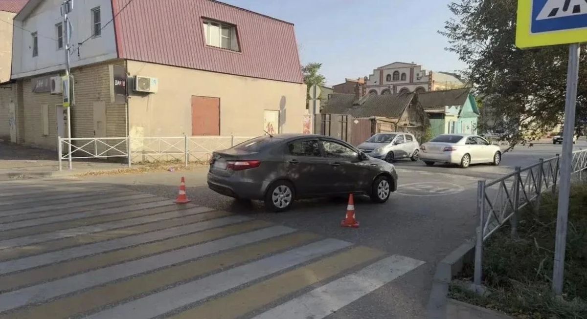 Сегодня в Астрахани на улице Бакинской произошло ДТП