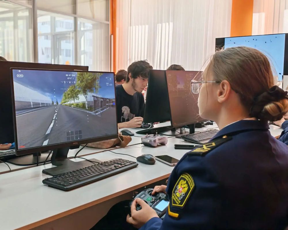 В АГУ определили очередных лидеров гонок дронов