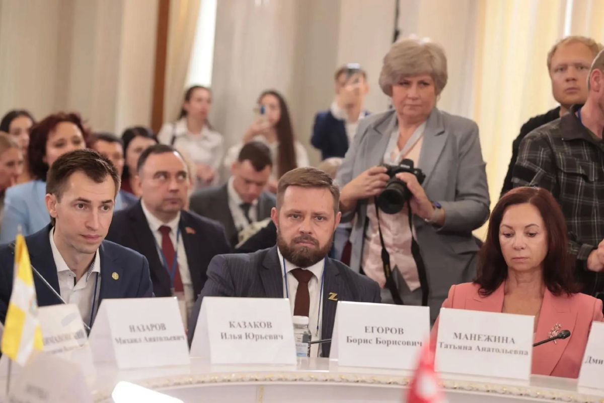 Крым предложил меры поддержки бизнеса и соцгарантии на конференции Южно-Российской парламентской ассамблеи Крым предложил меры поддержки бизнеса и соцгарантии на конференции Южно-Российской парламентской ассамблеи