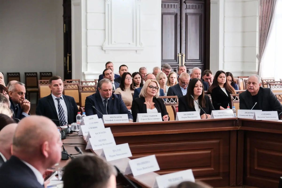 В Астраханской области сформирован проект бюджета на 2027 год В Астраханской области сформирован проект бюджета на 2027 год