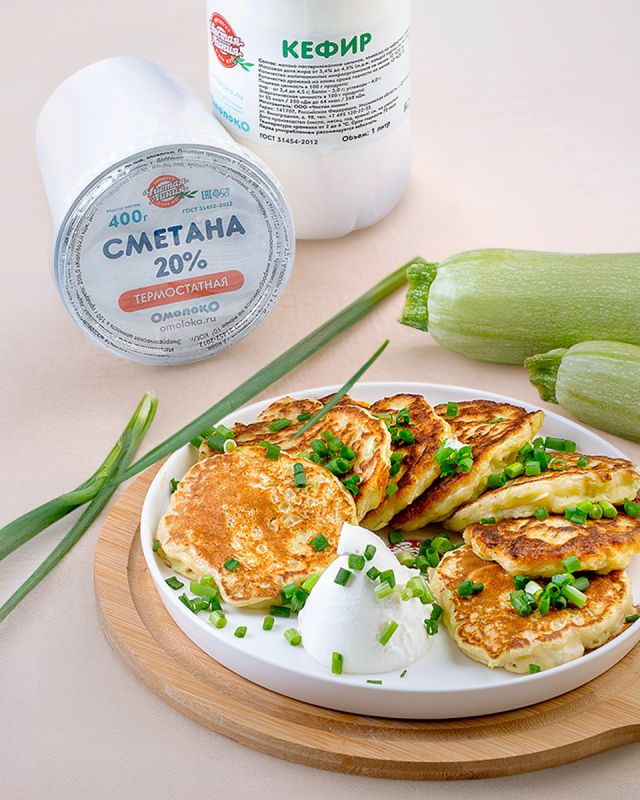 Кабачковые оладьи: как вкусно отметить день оладий и не потерять урожай