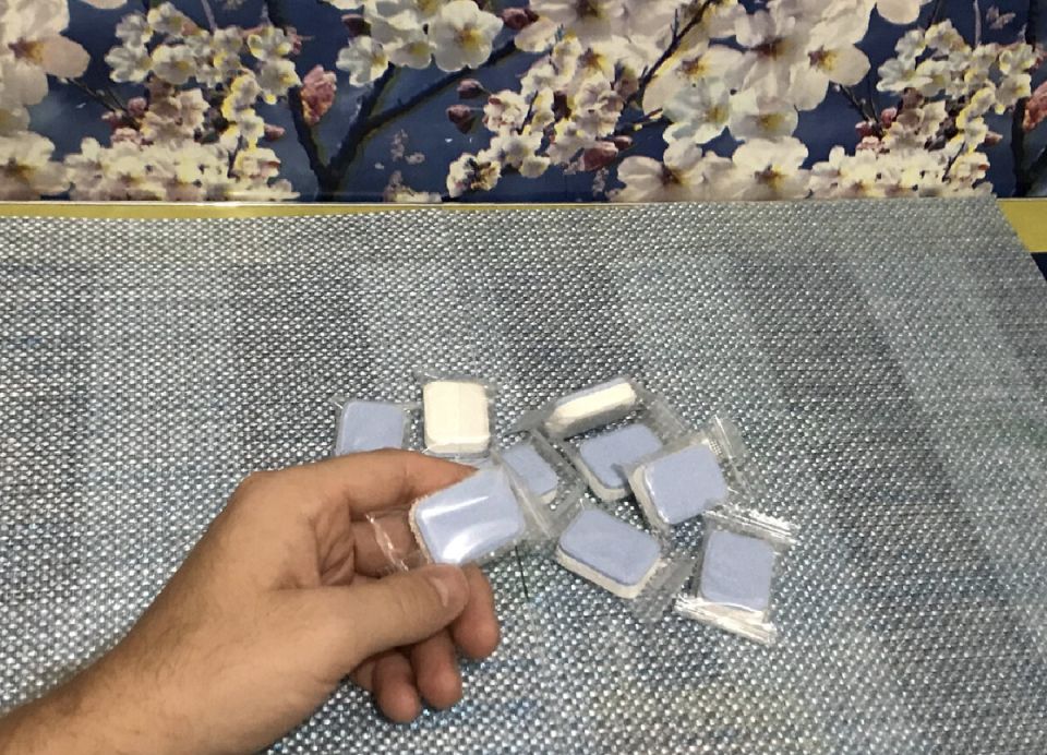 Как использовать таблетки для посудомойки в быту: удивительный универсальный спрей