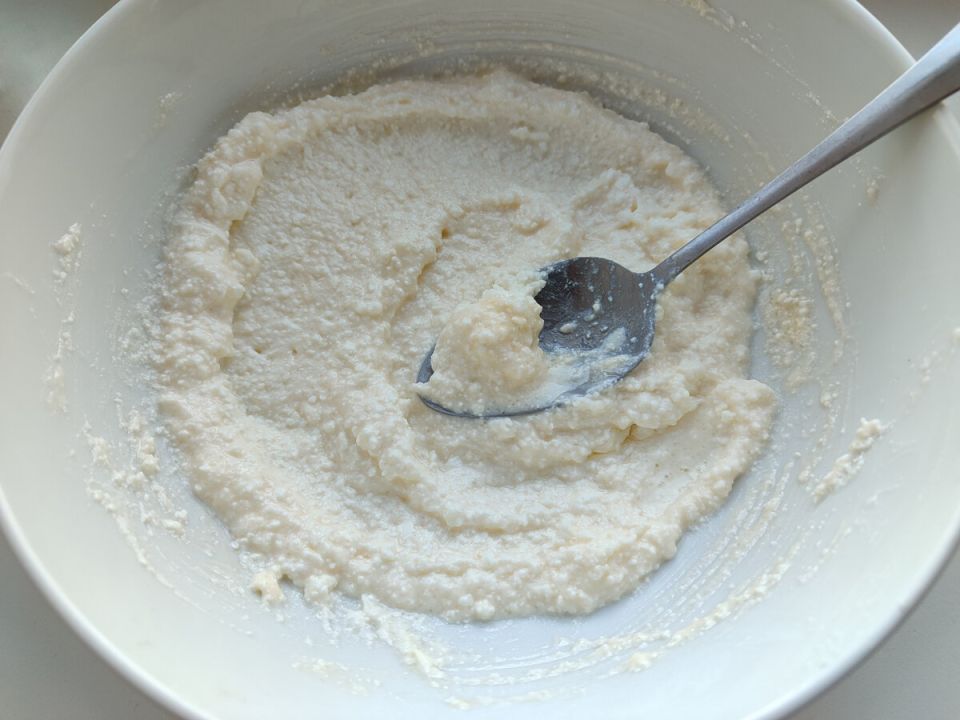 Воздушный пирог с клубникой в мультиварке: как быстро создать кулинарный шедевр