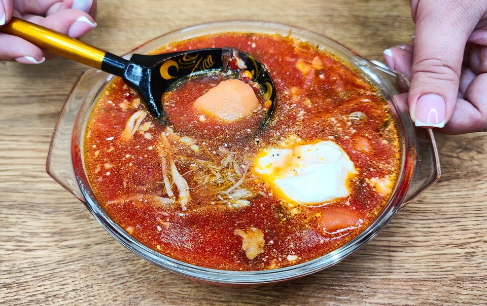 Вкусный борщ на шее индейки: насыщенный и по-настоящему домашний